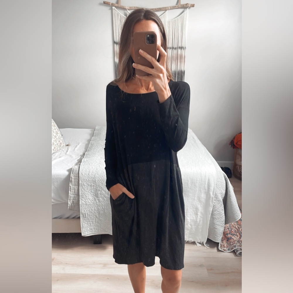 Eileen Fisher Two Tone Long Sleeve Pocketed Dress